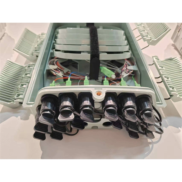Installation of ladder-type straight-through cable trays in Kuwait