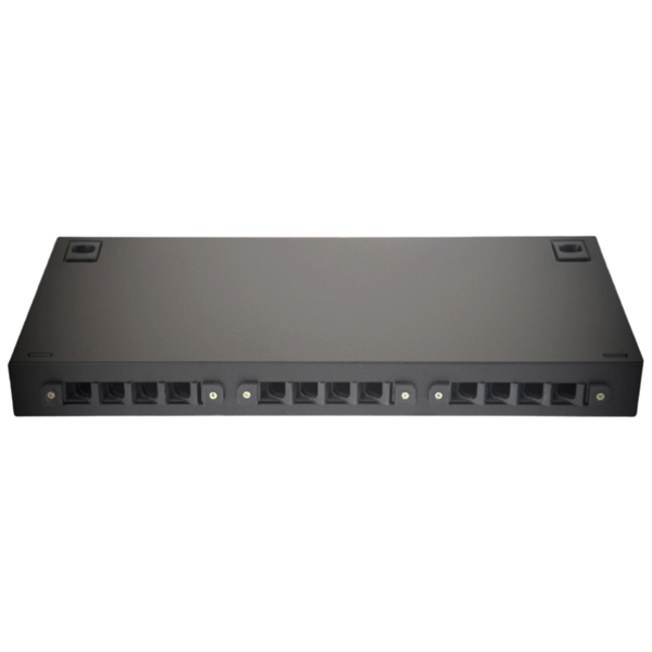 External distribution box grounding