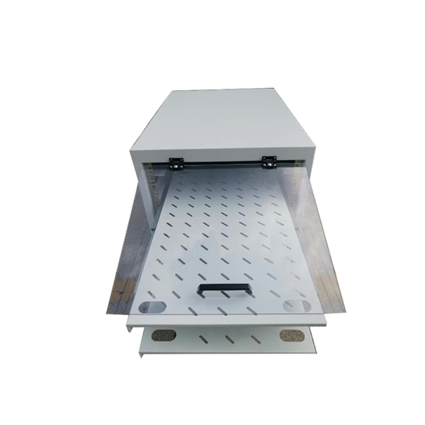 Small concealed equipment in distribution boxes
