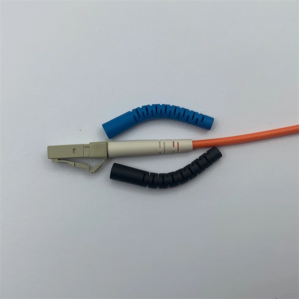 Free quote for QSFP28 active optical module