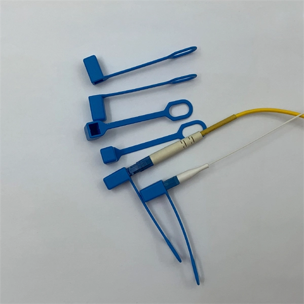 Safety Precautions for Optical Cable Splicing in Power Transmission Lines