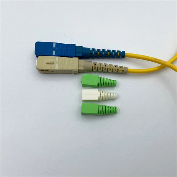 How to connect the standard grounding wire of the distribution box