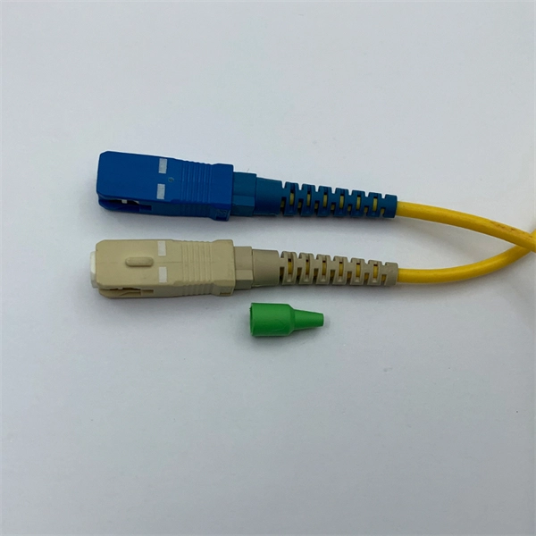 8-Port Pro Switch with Optical Module