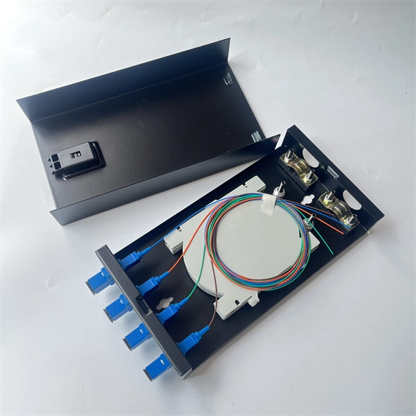 How to connect a 2-core fiber optic connector jack